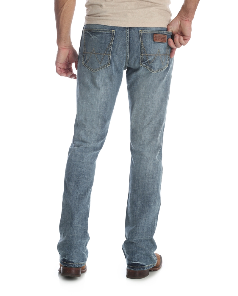 Men's Wrangler Retro Skinny Jeans with Cowboy Boots 