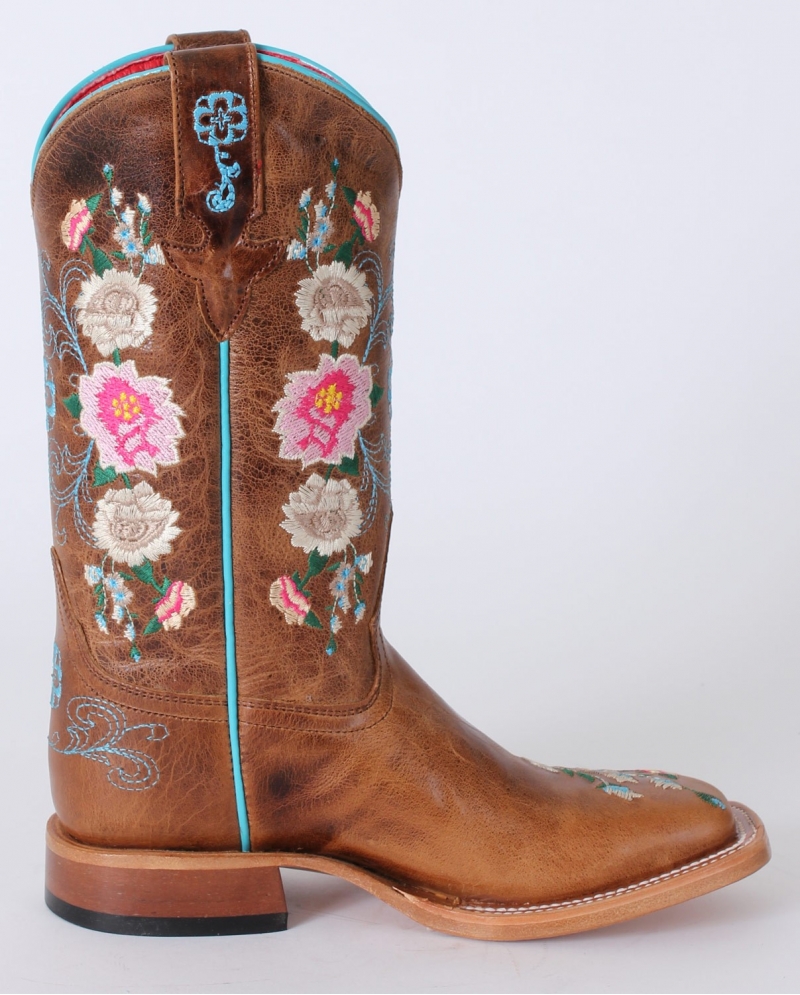 girl square toe cowgirl boots