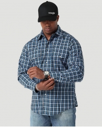 Wrangler® Men's Wrinkle Resistant LS Plaid