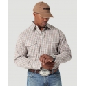 Wrangler® Men's Wrinkle Resistant LS Plaid