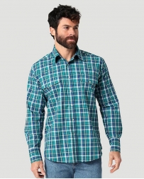 Wrangler® Men's Wrinkle Resistant LS Plaid