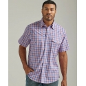 Wrangler® Men's Wrinkle Resist SS Snap