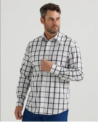 Wrangler® Men's Wrinkle Resistant LS Plaid Snap