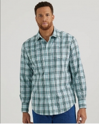 Wrangler® Men's Wrinkle Resistant LS Plaid Snap